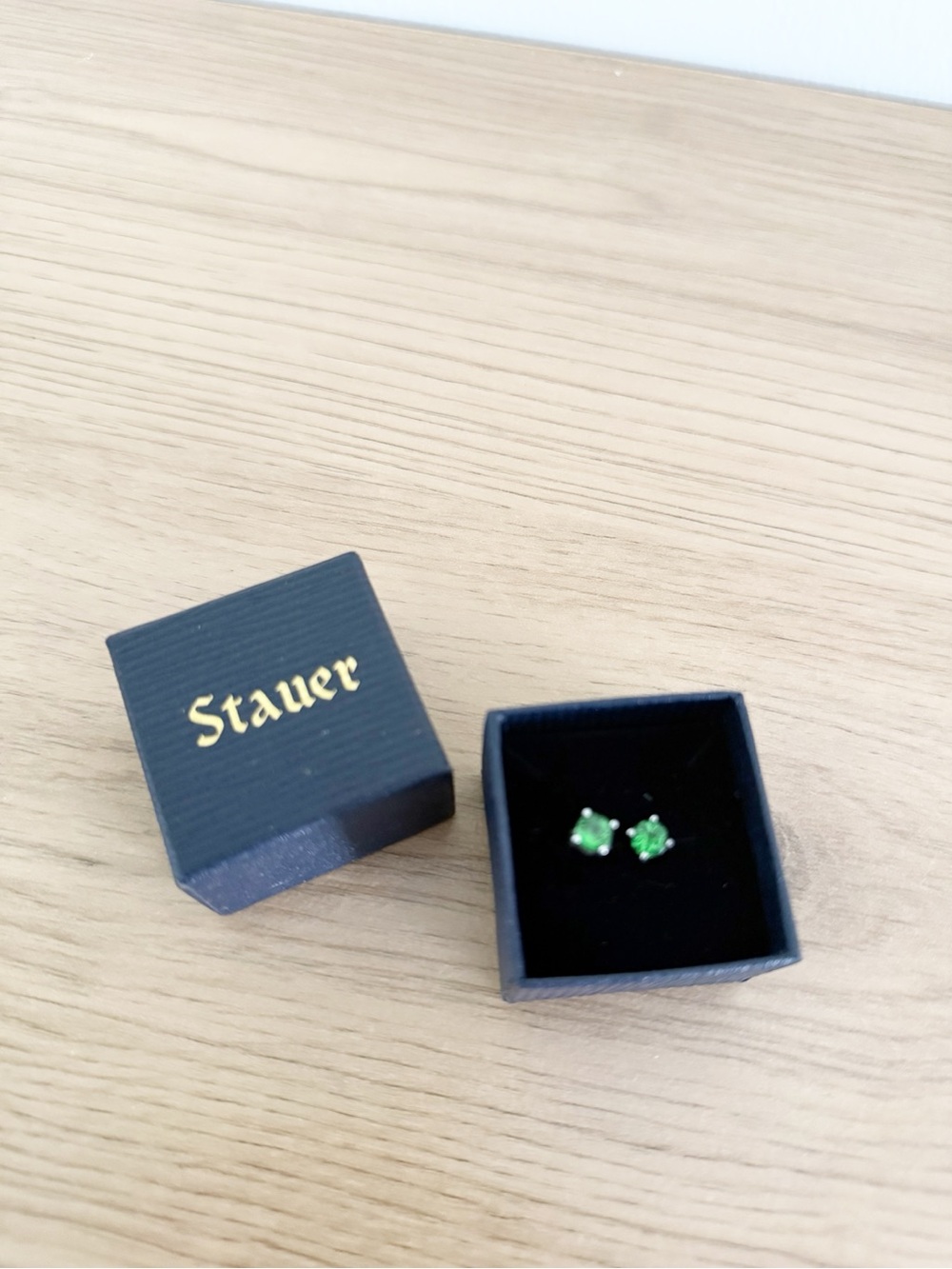 NEW Stauer Spirit Lake Helen Stud Earrings